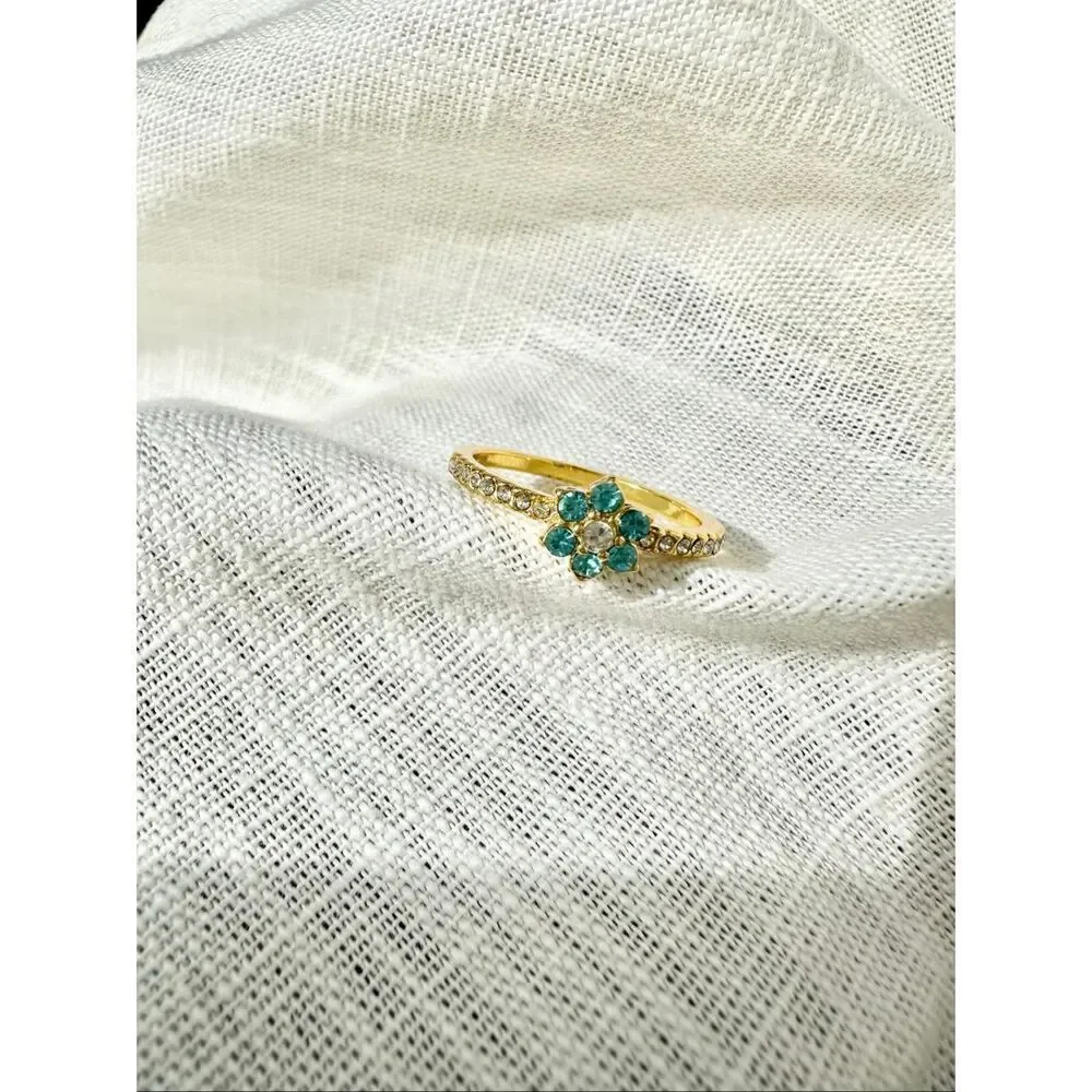 Light blue delicate flower ring size 9